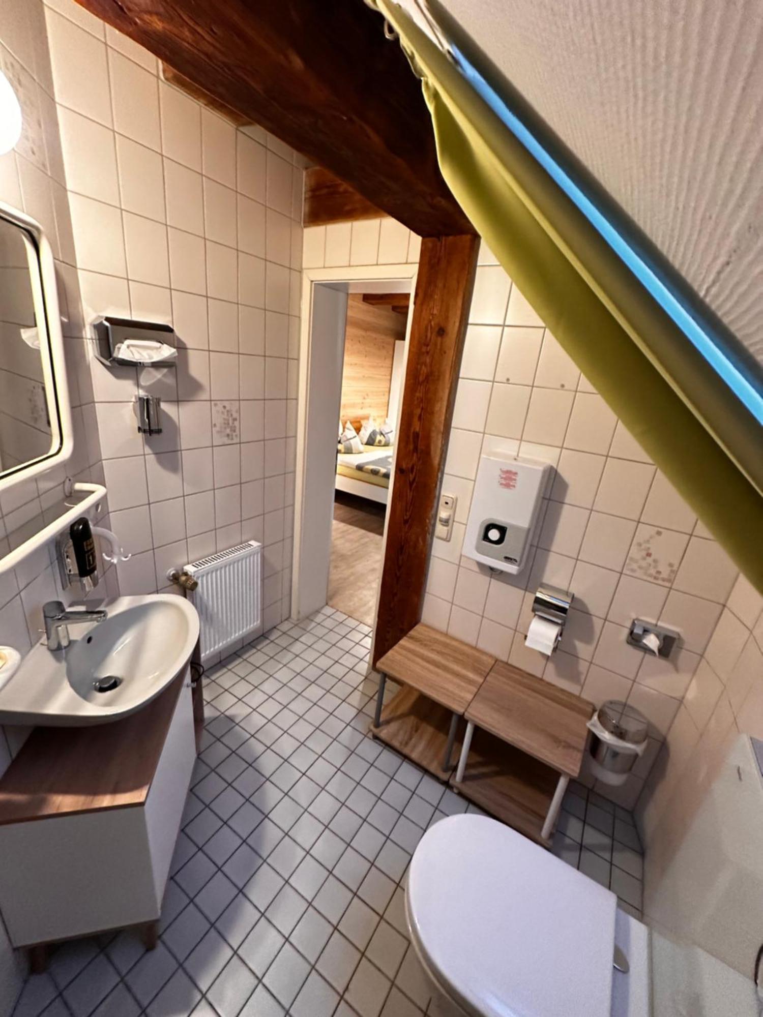 Gaestehaus Roensch Frensdorf Ngoại thất bức ảnh